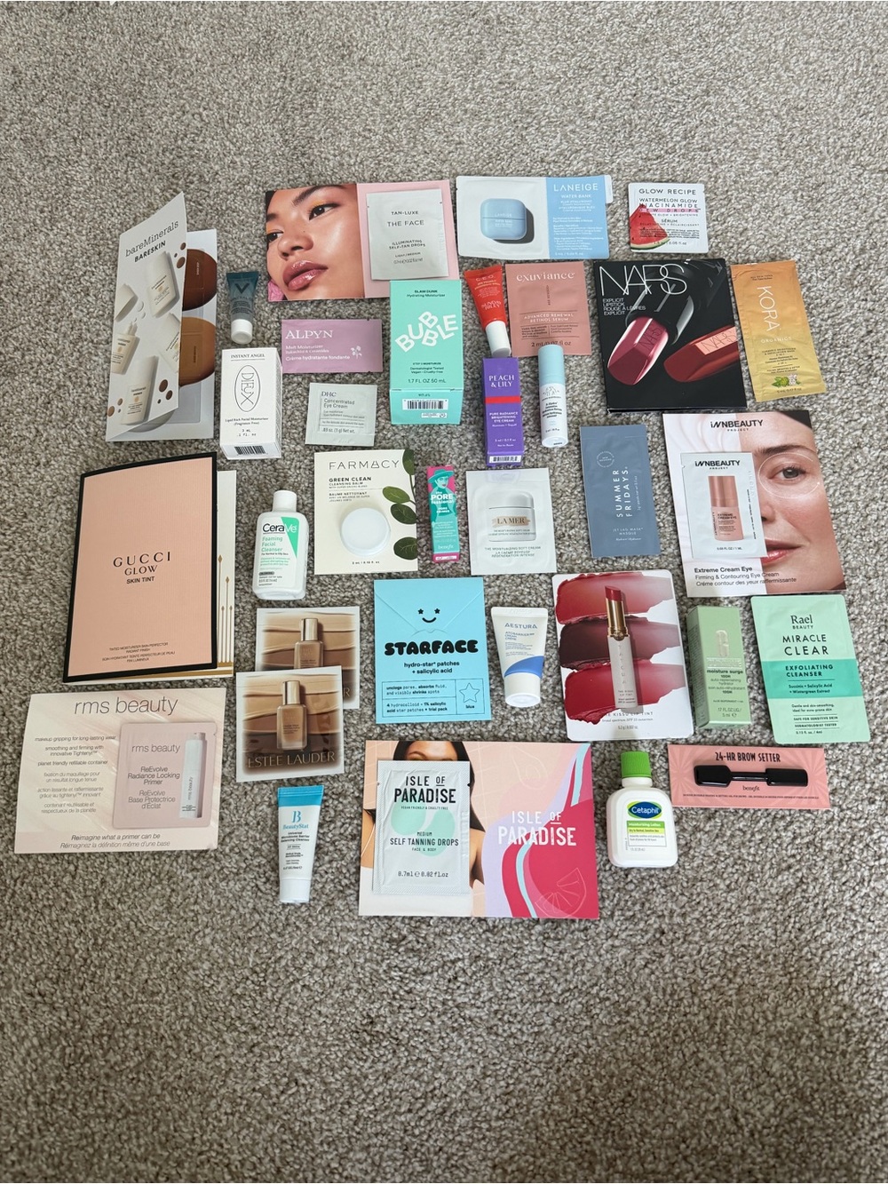 34 Piece Skincare and Makeup Sample Set